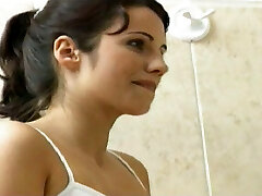 Pretty Czech bombshell wants to improve her German&hellip;