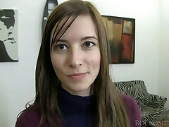 Brownhead amteur chick is getting her pussy fingered