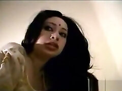 Curvy Indian Cougar POV sex