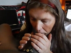 Amateur Mature Swallows Jism POV