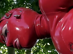 Spandex Lucy in latex suit is fingering cunt