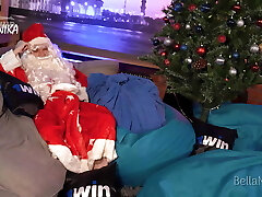 BIG CHRISTMAS FUCKING Orgy