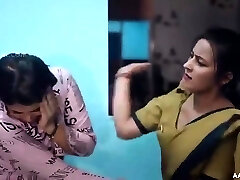 indian babe fingering her snatch