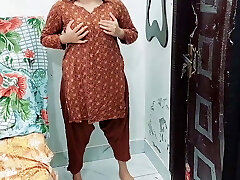 Indian Mom Fucked By Her Aged Friend On Anniversary