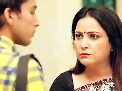 Super-hot video, desi romance