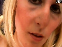 Lonely hot Cougar strokes her hairy cunny wet with desire wet and open in scene 04 from vid Donne mature