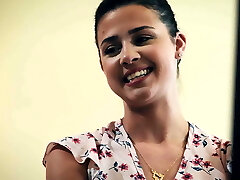 kylie rocket ist neugierig auf dreier mit datum und schritt tante