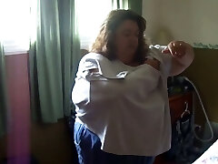 vollbusige amateur bbw freche hure braucht bestrafung vor der webcam