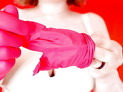 höschenspiel: masturbation milf mit spitzenwäsche, heiße gepiercte muschi und danach lecken - arya grander