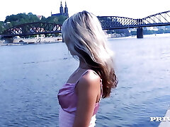 Beautiful Gina Gets Dirty on Her Vacation