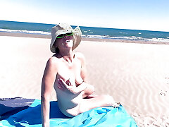 I'm on vaca but my cunny works full time