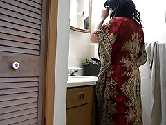 Punjabi stepmother fucked with humungous bone before she goes to work