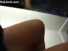 How Women Can Make Shopping More Fun For Dudes.flv