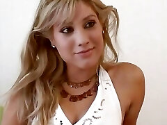 Fantastic Amateur Latina Sofi Got Her Pussy Destroyed by Two Knobs in Porn Casting