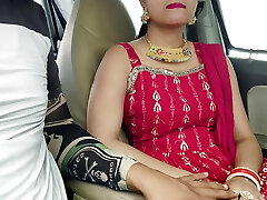 Cute Desi Indian Cool Bhabhi Gets Fucked with Immense Dick in car outdoor risky public sex.