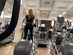 Quick fuck in the gym. Risky public fuck-a-thon with Californiababe.
