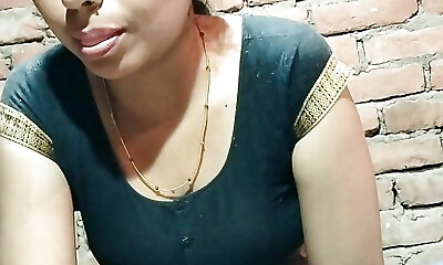 Super-hot Cool Aunty Ki Full Chudai Unki Bur Ko Chodne ka Maja Bahut Aaya 