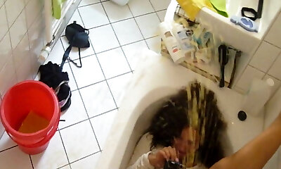 不停美妙的美味小便