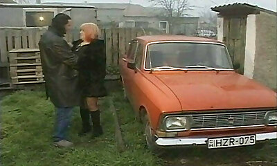 献给大乳房女性的所有爱好者的视频