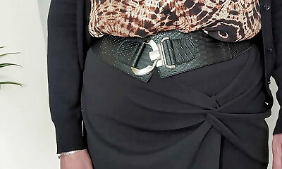 Going to work in a blouse, skirt ,stockings and heels. Prepared for my younger boss to examine my mature tits, caboose and bald cunt.