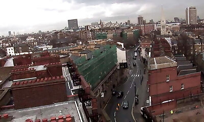 tanya s grande tette turno paul s cazzo colpire il toro s-occhio