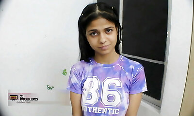 Amateur hardcore sex with the rich puss of a spectacular Indian woman in apartment - Porn in English