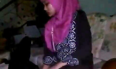 Jaw-dropping Muslim Wife Blowjob