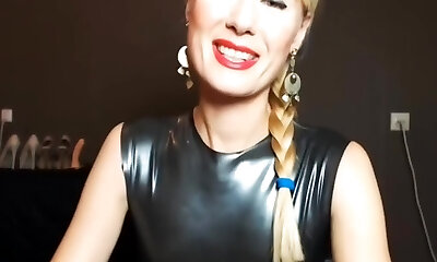 Mature slogger in spandex