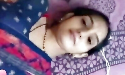 Indian beautiful pussy slurping by stepbrother in midnight 
