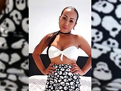 asiático joon mali posó y se folló a sí misma