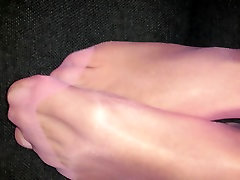 Розовый nylonfeet расслабляющий
