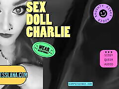 camp sissy boi presenta muñeca sexual charlie