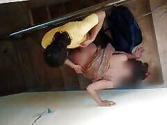 Real Indian girl viral video uploaded by her boyfriend