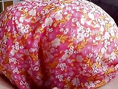 titjob con le sue grandi tette naturali, gola profonda, perizoma tirando e intenso cazzo con il suo grande makasar indonesia rotondo!