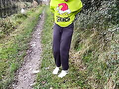 Outdoor kenny av on the Trail
