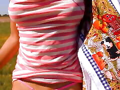 Hot Summer Day Playing with My GF Pussy Outdoors