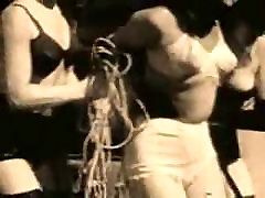 old students raps teachers sex - Betie Page as domme old students raps teachers sex - Betie Page as domme