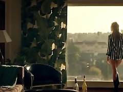 Isabel Lucas - Electric Slide