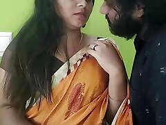 vaishnavy e sharun raj lungo lip lock parte 4, mallu coppia hot lip lock, lip lock in saree, saree romanticismo con hot lip lock
