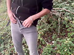 Hot Wife Gets Extreme vip woy Eating in the Park with a Mature Stranger