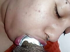 Wet blowjob with a fast and cumshot under the shower masturbation, which makes him ejaculate all his creampie