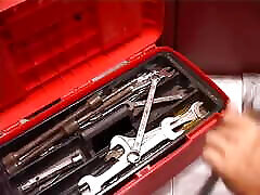 Mobile Plumber Needs to Fix nine funced Bibcock on the Kitchen and Satisfy Lusty Mature Woman