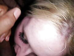 une salope gothique se fait baiser le visage pov