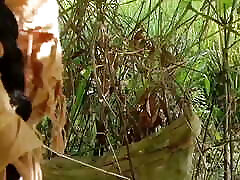 The beautiful girl of the college is the first time in the jungle with her boyfriend