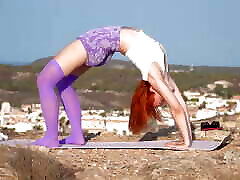 rilassante yoga battere con abs stretch e ginnastica ponte