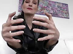 Leather Mistress Shows Her Beautiful Hands Lady Victoria Valente