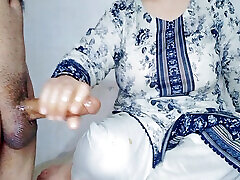 O jan mari paat gai aram sy kro warna mar jao gai Hindi voice