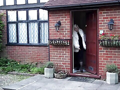 Delivery service nibbles willing grandma