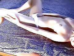 lesbiche pissing in bagno, poi diteggiatura sul letto-vintage video 2 scene in 1