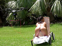 Big Tits Jewelz Blu Rides Sybian And Masturbates Live On Air